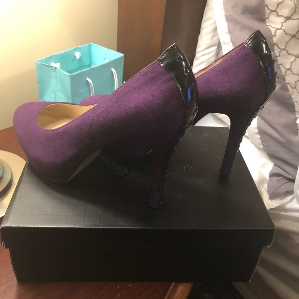 Nine West Purple Suede Pumps
